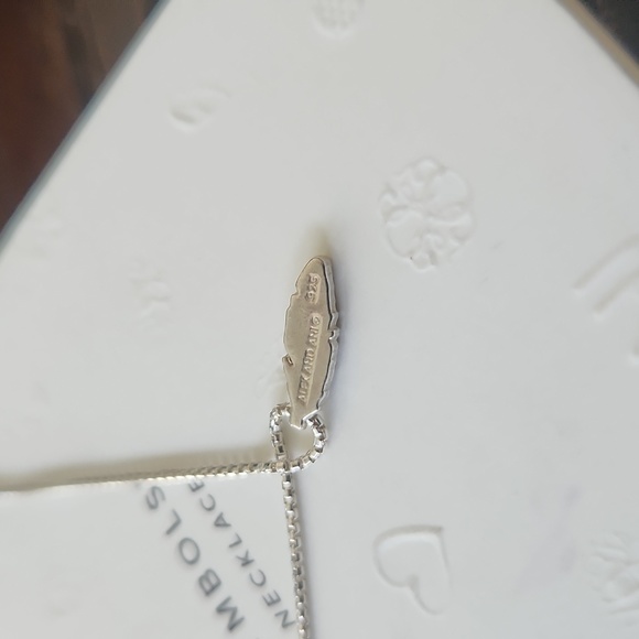 ALEX AND ANI 925S.S BEAUTIFUL 16-18IN FEATHER NECKLACE. - Picture 3 of 4